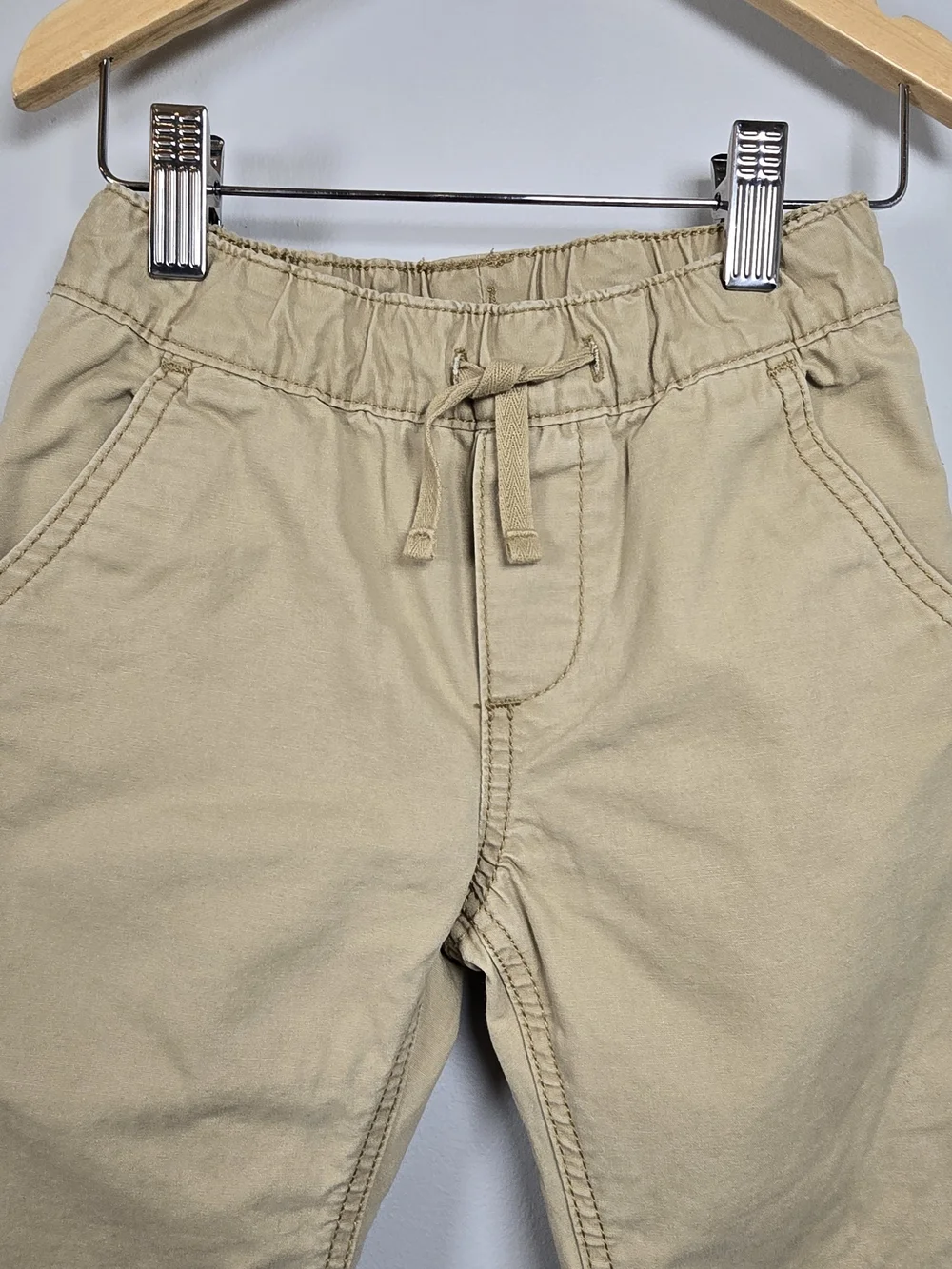 GAP comfortable beige